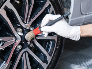 تلميع جنوط السيارة